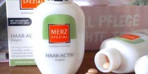 Beitragsbild des Blogbeitrags Was mir gegen zu fette Haare hilft - Shampoo, Volumen Spray und Haarpflege von innen
