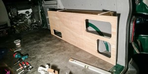 Beitragsbild des Blogbeitrags VW T5 Ausbau - Teil 13 - Die Möbelbauplanung 