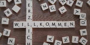 Beitragsbild des Blogbeitrags Entspannte Eltern: mehr Gelassenheit mit diesem unfassbar einfachen Trick