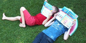 Beitragsbild des Blogbeitrags Unser Ferienvertrag zur Computerspielzeit mit VERITAS-Ferienheften