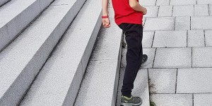 Beitragsbild des Blogbeitrags Kinder auslüften mit der kindgerechten Action-Watch vívofit® jr. 2 | Verlosung!