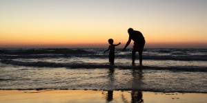 Beitragsbild des Blogbeitrags Urlaub mit Kind: Profitipps für eine entspannte Familienreise