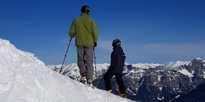 Beitragsbild des Blogbeitrags Skifahren mit Kind: Bewegungsberg Golm, Montafon 