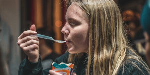 Beitragsbild des Blogbeitrags Schluss mit Heißhunger und Frustessen