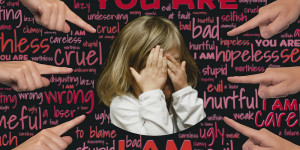 Beitragsbild des Blogbeitrags Kinder vor schädlichen Fremdurteilen schützen: Was Eltern tun können
