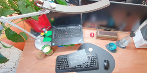 Beitragsbild des Blogbeitrags 7 Mom Hacks für besseres Arbeiten im Homeoffice