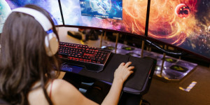 Beitragsbild des Blogbeitrags Therapie von Computerspielsucht: Wie eine Familie den Entzug schaffte
