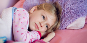 Beitragsbild des Blogbeitrags Bauchschmerzen bei Kindern