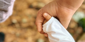 Beitragsbild des Blogbeitrags Beispielwoche einer Mama: Chaos, Stress und ganz viel Liebe