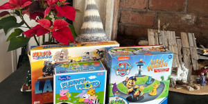 Beitragsbild des Blogbeitrags Coole Geschenke mit Sinn mit aktuellen Kinderhelden: Spiel gewinnen!