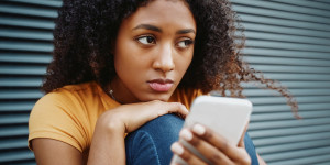 Beitragsbild des Blogbeitrags Generation Angst: Machen soziale Medien die Jugend psychisch krank?
