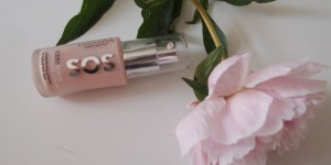 Beitragsbild des Blogbeitrags Testbericht: Madara SOS Hydra Repair Serum 