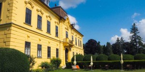 Beitragsbild des Blogbeitrags Schloss Eckartsau: Ein Ausflug in die letzten Tage der Donaumonarchie