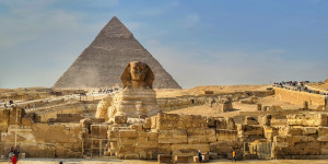 Beitragsbild des Blogbeitrags Die Pyramiden von Gizeh: Das letzte echte Weltwunder