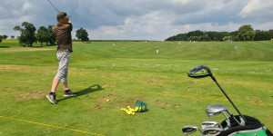 Beitragsbild des Blogbeitrags Zu Besuch am Golfplatz Bad Hall: Von Birdies, Bogeys und Bunkern