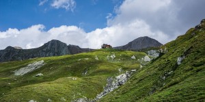 Beitragsbild des Blogbeitrags Osttiroler Adlerweg Etappe 6: Von Matrei in Osttirol auf die Sudetendeutsche Hütte 