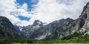 Beitragsbild des Blogbeitrags Adlerweg Etappe 8: Von der Erfurter Hütte in Mautrach zur Lamsenjochhütte