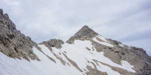 Beitragsbild des Blogbeitrags Adlerweg Etappe 11: Vom Karwendelhaus über die Birkkarspitze zum Hallerangerhaus
