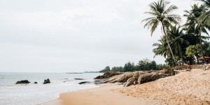 Beitragsbild des Blogbeitrags Urlaub in Khao Lak: Sehenswertes, Ausflüge und persönliche Tipps 