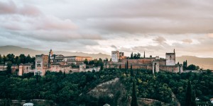 Beitragsbild des Blogbeitrags Ein Wochenende in Granada: Highlights, Tipps und Tapas