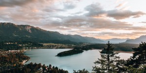 Beitragsbild des Blogbeitrags Faaker See: Unsere Tipps und die schönsten Ausflugsziele rund um den See
