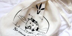 Beitragsbild des Blogbeitrags No cows inside | Vegan Beauty Shopping bei VEGALINDA