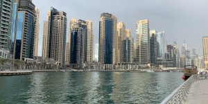 Beitragsbild des Blogbeitrags Was du vor einer Reise nach Dubai wissen solltest? 10 Reisetipps für Dubai.