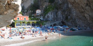 Beitragsbild des Blogbeitrags Von Sorrento bis Minori – Roadtrip an der Costiera Amalfitana 