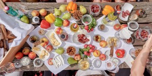 Beitragsbild des Blogbeitrags Ein Blick hinter die Kulissen: Weingut Leo Hillinger #hoferweinreise*