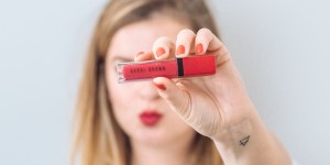Beitragsbild des Blogbeitrags amigas Liebling der Woche: Crushed Liquid Lip Color