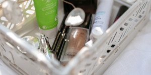 Beitragsbild des Blogbeitrags 10 Beauty Produkte, die ich immer wieder nachkaufe – High End und Drogerie