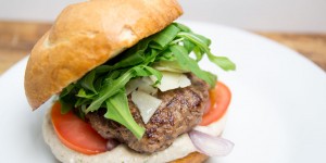Beitragsbild des Blogbeitrags Vitello Tonnato Burger