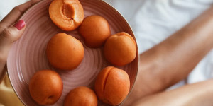 Beitragsbild des Blogbeitrags Marillen-Topfen-Knödel 