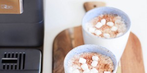 Beitragsbild des Blogbeitrags Schoko Kaffee mit Mini Marshmallows 