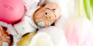 Beitragsbild des Blogbeitrags eos Watermelon & Passion Fruit Lip Balm + DIY Osternest im Eierkarton