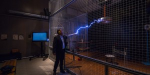 Beitragsbild des Blogbeitrags Technisches Museum Wien – Die neue Ausstellung „On/Off“