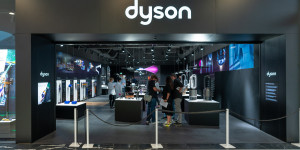 Beitragsbild des Blogbeitrags Rundgang – Dyson Demo Store in der SCS Vösendorf 