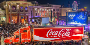 Beitragsbild des Blogbeitrags Coca-Cola Weihnachtstruck ist 2023 wieder in Wien 