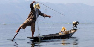 Beitragsbild des Blogbeitrags Myanmar – Handwerker am Inle See 