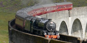 Beitragsbild des Blogbeitrags Schottland: Glenfinnan Viadukt | kommt Harry Potter? 