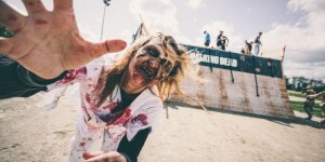 Beitragsbild des Blogbeitrags Ganz Graz in Angst: Der Zombie Run feiert seine Premiere!