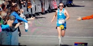 Beitragsbild des Blogbeitrags [VIDEO] Irre Panne: Slowakischer Spitzenläufer zeigt sein bestes Stück bei Marathon 
