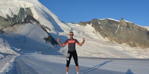 Beitragsbild des Blogbeitrags VIDEO: Treppenlauf im Banne der Viertausender