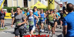 Beitragsbild des Blogbeitrags Fotos vom Raiffeisen Osterlauf Maria Enzersdorf 2019 online