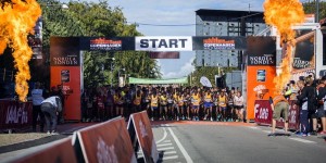 Beitragsbild des Blogbeitrags Kenianer Geoffrey Kamworor läuft unglaublichen Halbmarathon-Weltrekord!