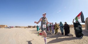 Beitragsbild des Blogbeitrags Sahara Marathon: Rainer Predl will den Sieg in der Wüste! 