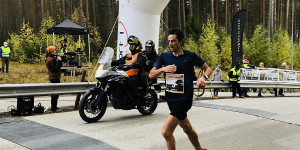 Beitragsbild des Blogbeitrags LIVE-Video: 24-Stunden-Weltrekordversuch von Kilian Jornet 