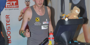 Beitragsbild des Blogbeitrags Neuer Weltrekord? Rainer Predl will 30 Tage lang auf dem Laufband laufen!