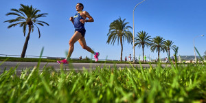 Beitragsbild des Blogbeitrags Ausverkaufter Mallorca Marathon 2021 mit großem Umweltkonzept