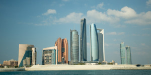 Beitragsbild des Blogbeitrags Abu Dhabi Marathon 2021: Schnellster Marathonläufer des Jahres am Start!